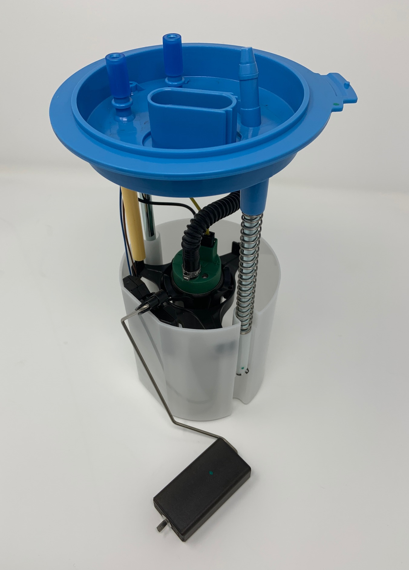 Stratified MK6 GTI Low Pressure Fuel Pump Replacement [Stratified_MK6